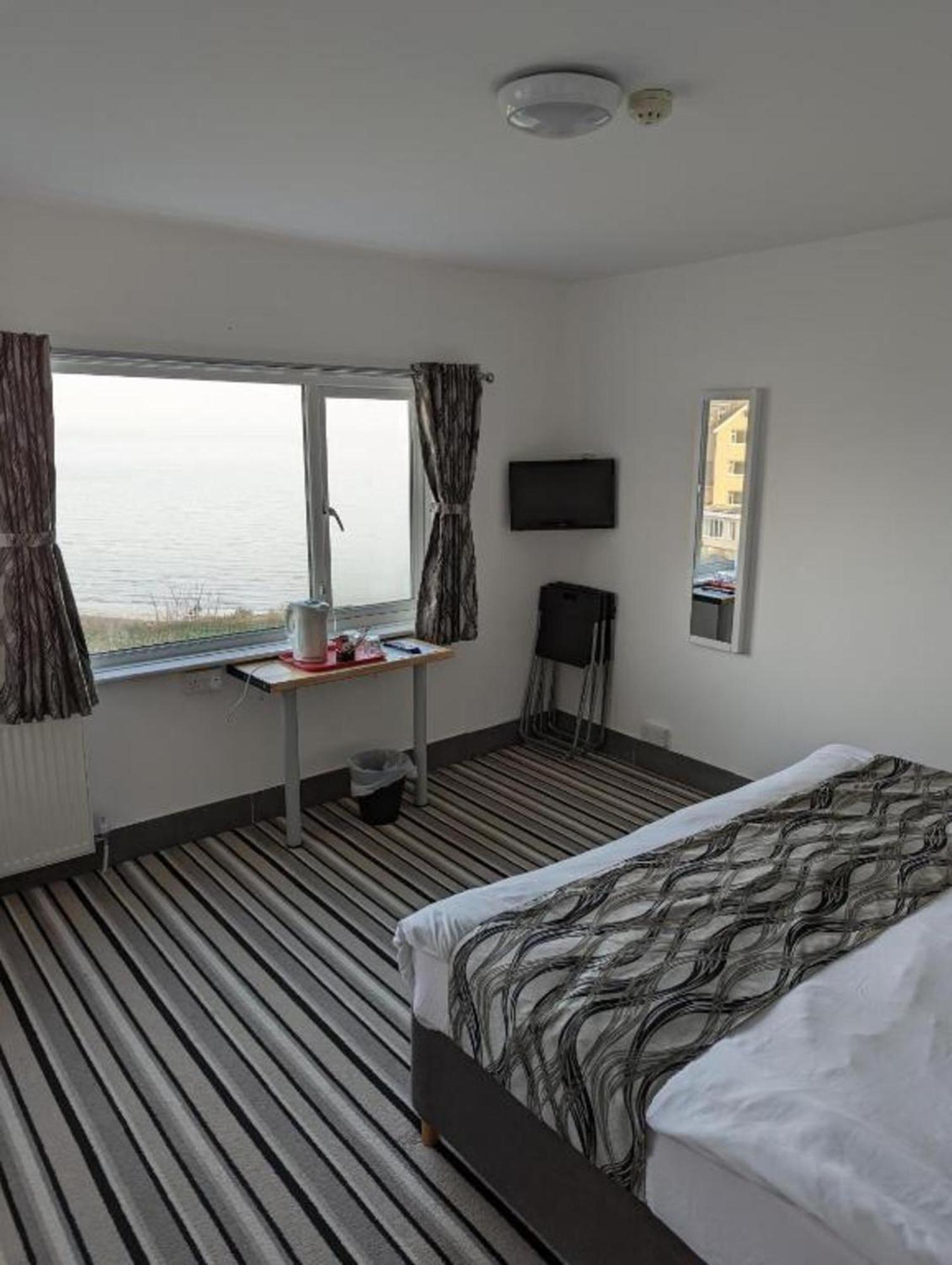 Mayfair Hotel - Isle Of Wight شانكلين المظهر الخارجي الصورة